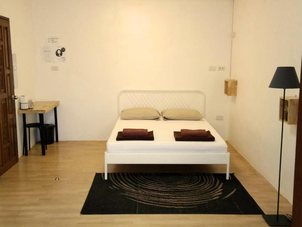 Once In Bangkok With Me Guesthouse Eksteriør billede