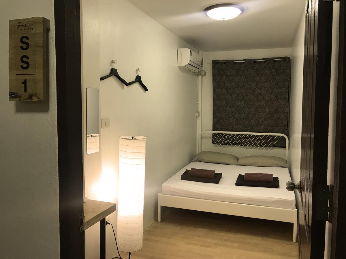 Once In Bangkok With Me Guesthouse Eksteriør billede